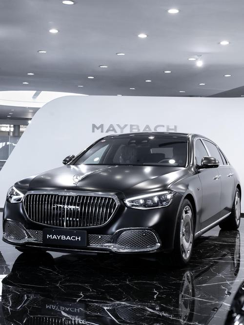 重庆169岚图汽车的售后服务让用户无忧出行，迈巴赫未来的豪华车趋势